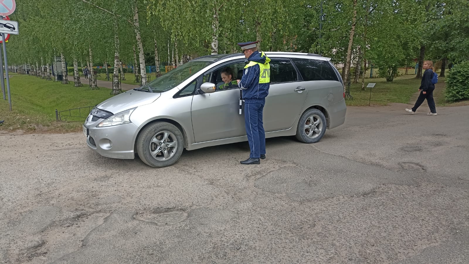 Итоги массовой проверки водителей на предмет выявления нарушений требований к перевозке детей, установленных Правилами дорожного движения.