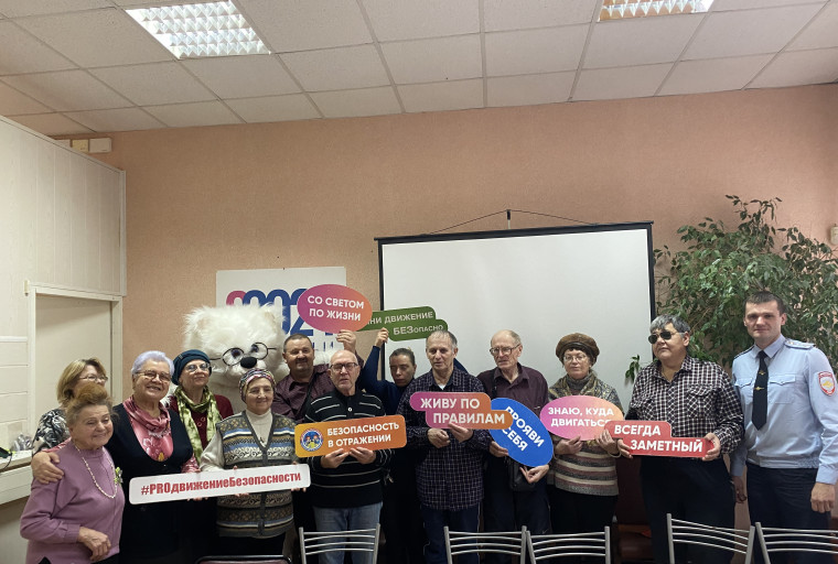 Мастер класс по изготовлению световозвращающих элементов для пешеходов серебрянного возраста. Мастер класс по изготовлению световозвращающих элементов для пешеходов серебрянного возраста.